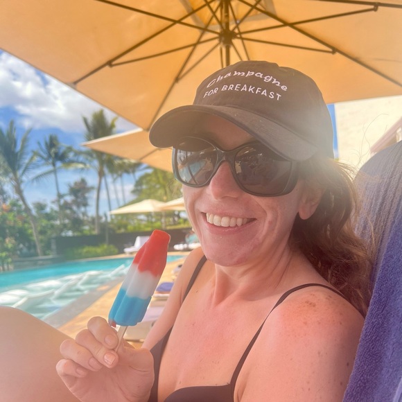 Meet your Posher, Tabetha - Picture 1 of 1